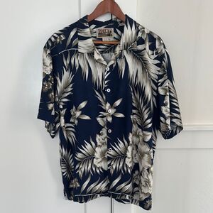Tiki Classics Men’s Size L 100% Silk Hawaiian Button Up Shirt Navy Floral Casual